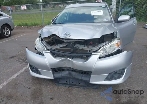 2010 Toyota Matrix S из США, поврежденный, VIN 2T1KE4EE3AC036097